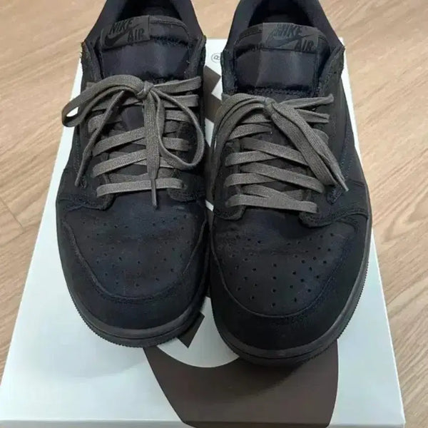 [BUNJANG] Nike Jordan Travis Scott Low Velvet Brown & Dark Mocha (275mm) / 나이키 조던 트래비스 스캇 로우 벨벳 브라운 앤 다크 모카 275사이즈