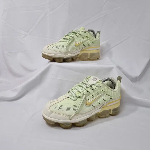 [BUNJANG] Nike Air VaporMax 360 Barely Volt Sneakers / 두하빈티지 235 나이키 에어 베이퍼맥스 360 베얼리 볼트 스니커즈