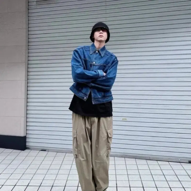 [BUNJANG] Uniqlo U Wide Fit Parachute Cargo Pants Beige / M] 유니클로 U 와이드핏 파라슈트 카고 팬츠 베이지