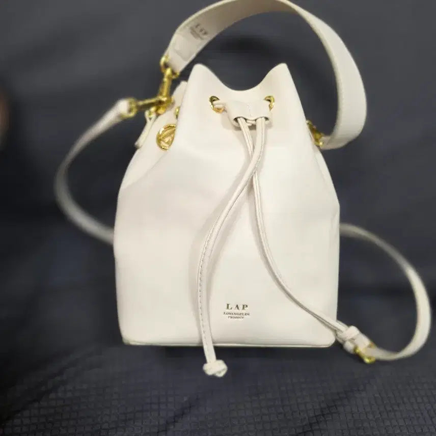 [BUNJANG] LAP Drawstring Shoulder Bag - Ivory / LAP 복조리숄더백 아이보리