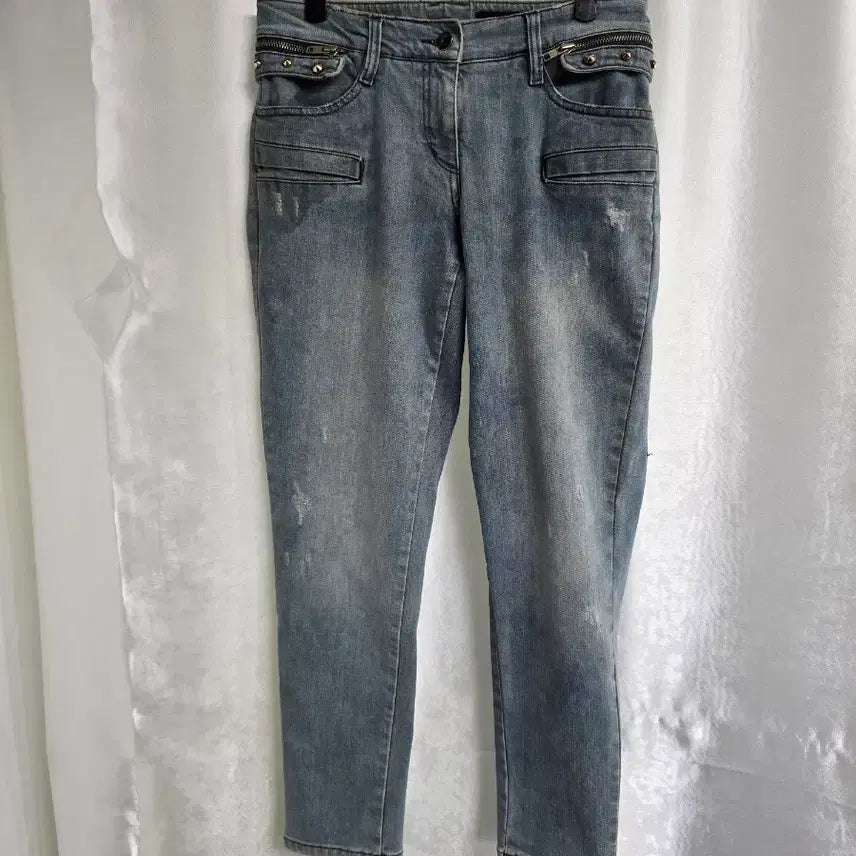 [BUNJANG] SYSTEM Women's Light Wash Distressed Denim Pants / SYSTEM 여성 연청 데님 팬츠 (2352)