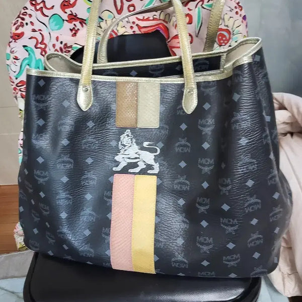 [BUNJANG] MCM Shoulder Bag / 엠씨엠 가방 성주택 있어요