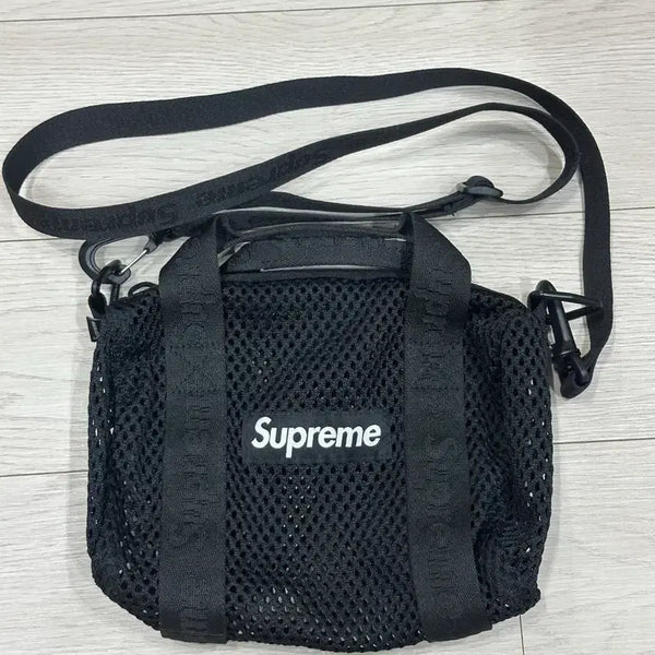 [BUNJANG] Supreme Mesh Mini Duffle Bag Black 25SS / 슈프림 메쉬 미니 더플백 블랙 - 25SS