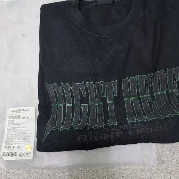 [BUNJANG] SEVENTEEN 'RIGHT HERE' World Tour Official Sweatshirt Black M / (한정세일)세븐틴 'RIGHT HERE' 월드 투어 공식 맨투맨 블랙 M. L