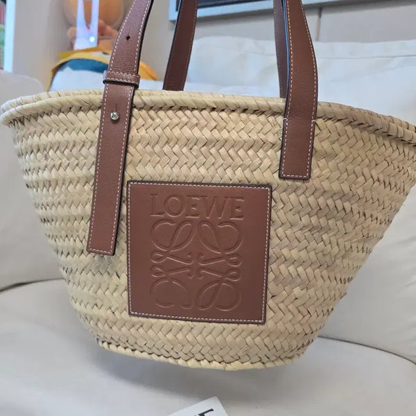[BUNJANG] Loewe Raffia Logo Shoulder Bag Medium / 로에베 라탄백 텍스트 로고 숄더백