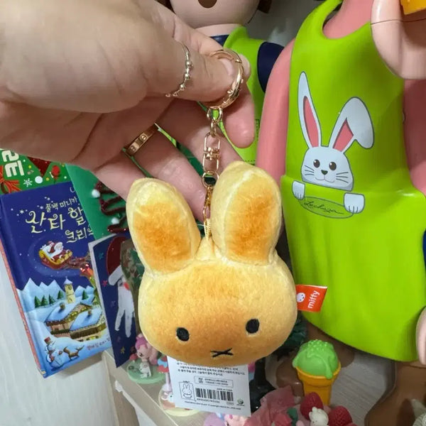 [BUNJANG] Miffy Baked Bread Keychain / 구운빵 미피 키링