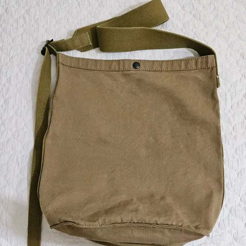 [BUNJANG] Nigel Cabourn Mail Bag Khaki / 나이젤카본 메일백 카키
