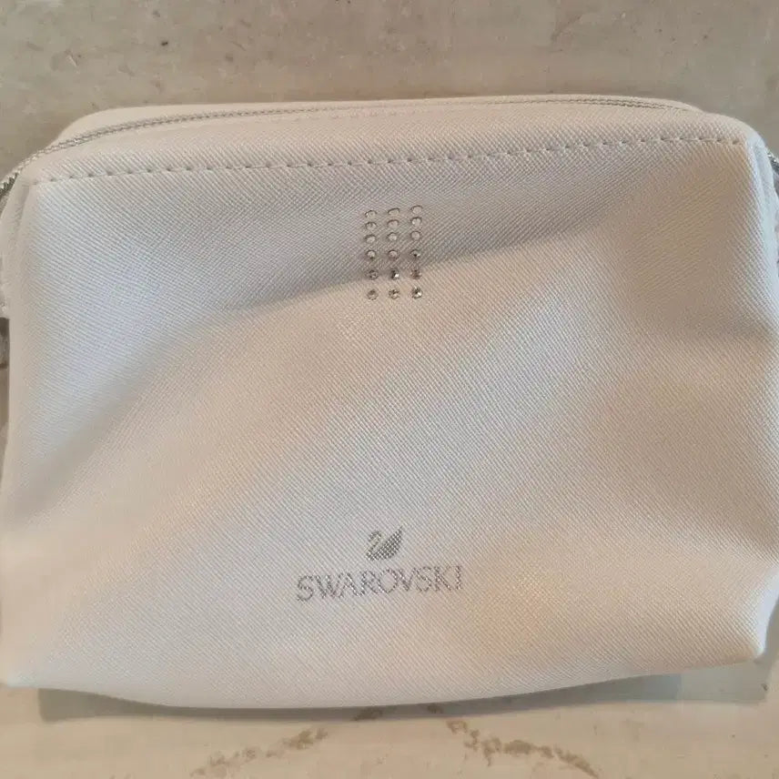 [BUNJANG] Swarovski Pouch White / 8/13(새상품)스와브로스키 파우치 5276635-1