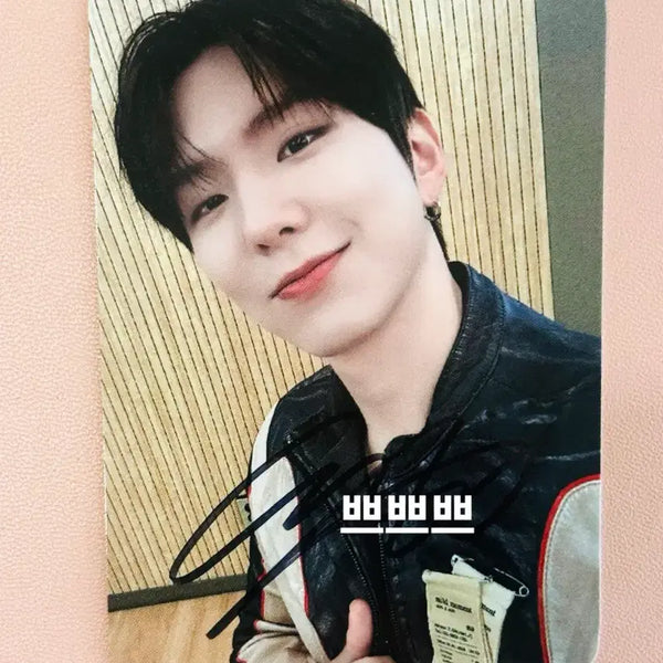 [BUNJANG] MONSTA X Kihyun Borderline Muvie Mall Signed Photocard / 몬스타엑스 기현 싸인포카 보더라인 뮤빗몰