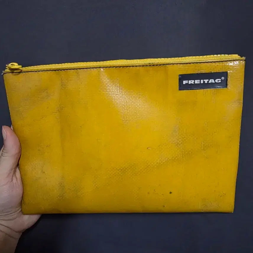 [BUNJANG] Freitag Chuck Pouch Yellow / 프라이탁 척 파우치
