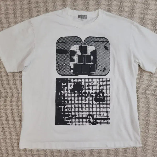 [BUNJANG] KAVMDT Block T-Shirt XL / 카브엠트 MD 블락 티셔츠 XL