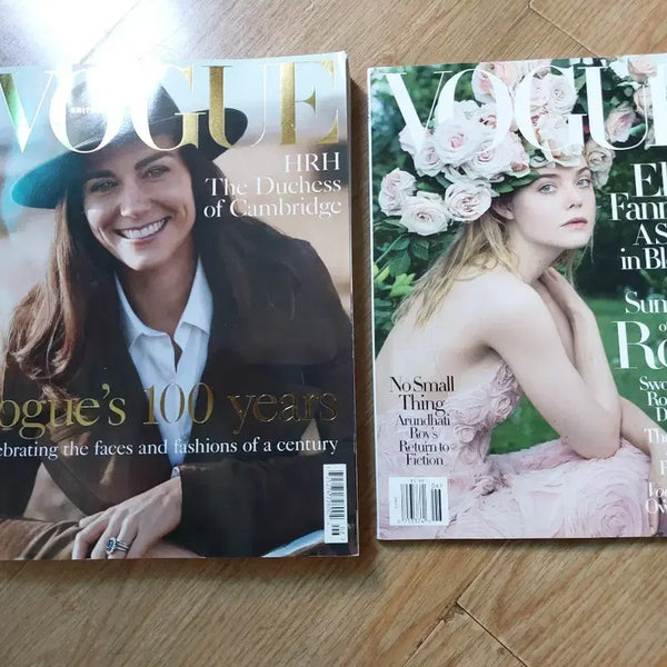 [BUNJANG] Vogue 100th Anniversary & Elle Fanning Cover Magazines (2 Books) / 보그 100주년 / 엘르 패닝 커버 잡지 2권