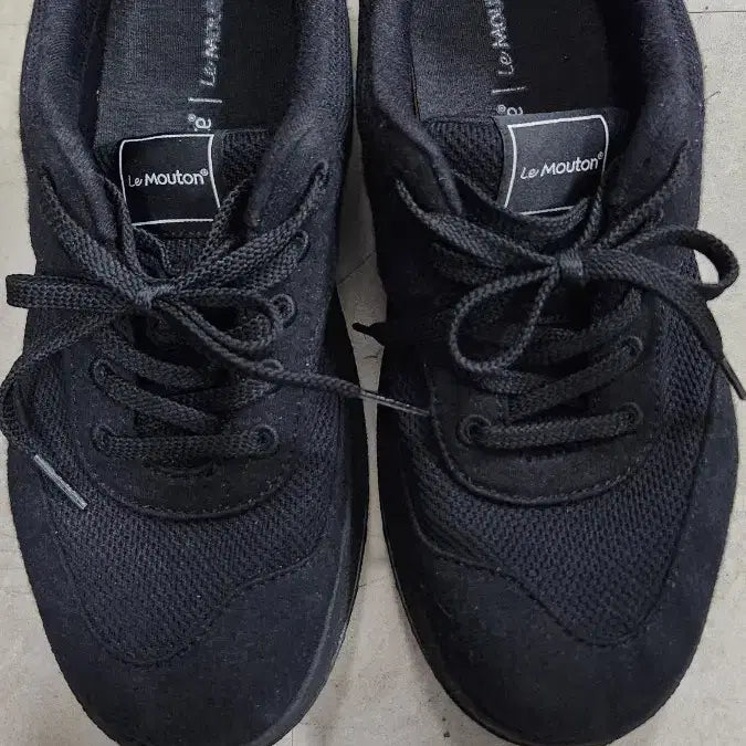[BUNJANG] Lemontou Merino Wool Mesh Sneakers Black / 르무통 메리노울 메쉬 운동화 블랙 270