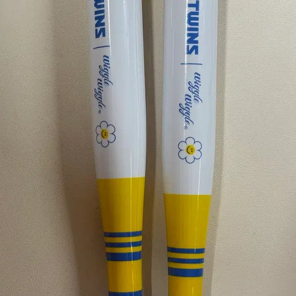 [BUNJANG] LG Twins WiggleWiggle Mini Cheer Bat / 엘지트윈스 위글위글 미니응원배트