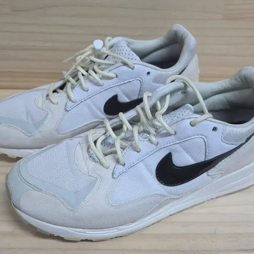 [BUNJANG] Nike x Fear of God Skylon 2 Sneakers / 나이키x피어오브갓 스카이론2 팝니다 / 사이즈 270 - 275