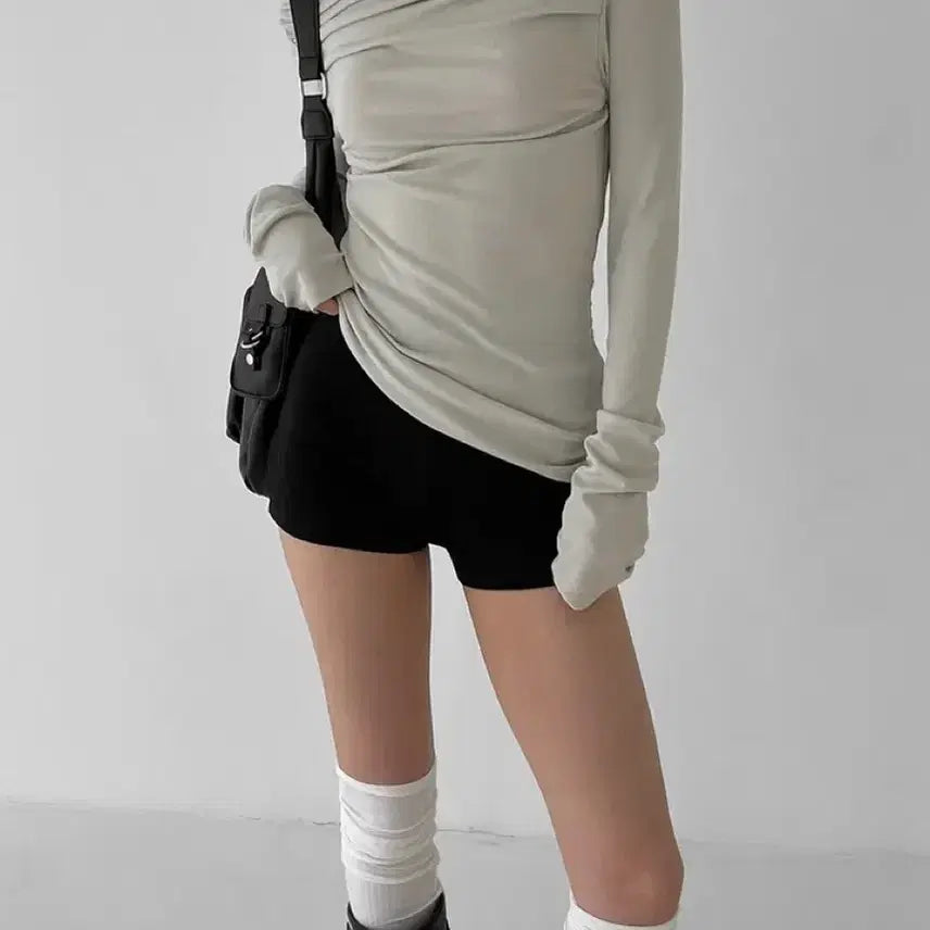 [BUNJANG] Black Up Off-Shoulder Top Mint Grey / 블랙업 오프숄더티