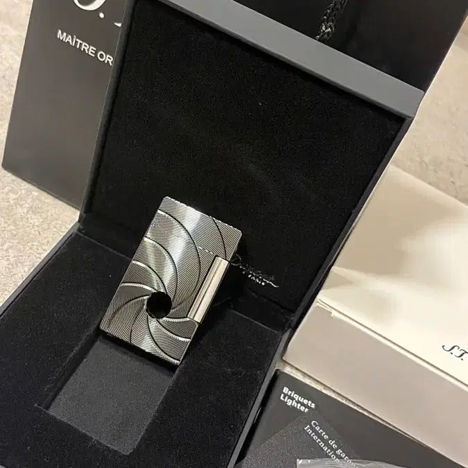 [BUNJANG] S.T. Dupont Line 2 007 Spectre Black Lighter / 듀퐁라이터 라인2 007 스펙터 블랙 새상품