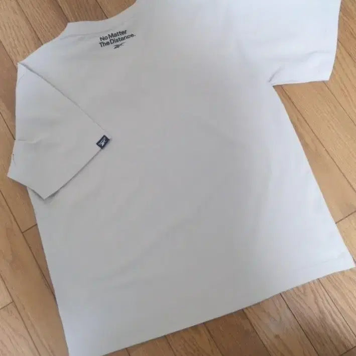 [BUNJANG] Reebok Short Sleeve T-Shirt Beige / 리복 반팔 티셔츠 베이지색