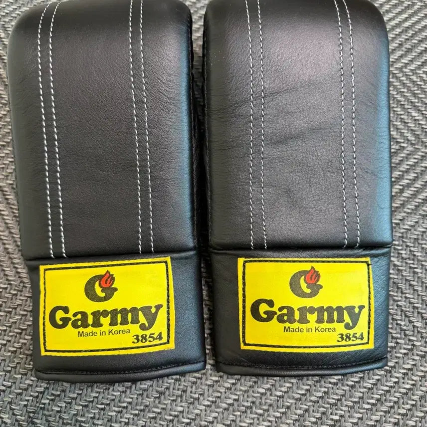 [BUNJANG] Kami Sparring Gloves Black / 가미 스파링 글러브 검정색