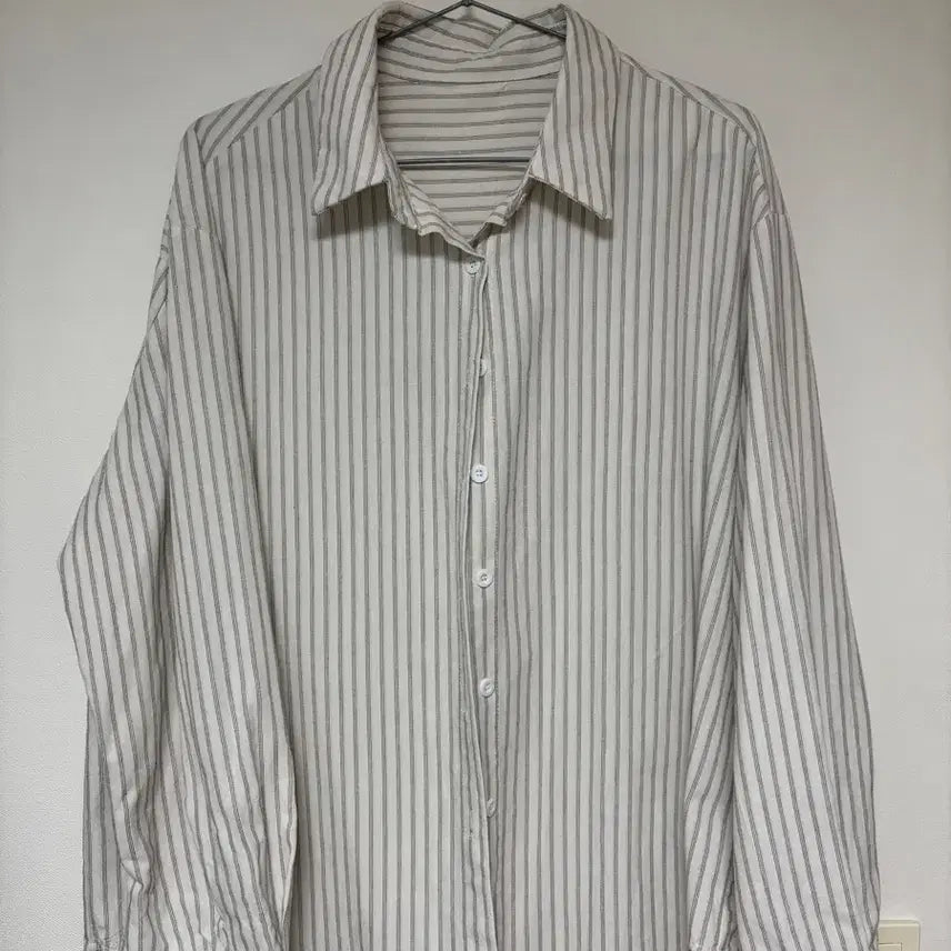 [BUNJANG] White Striped Shirt / 흰색 스트라이프 셔츠