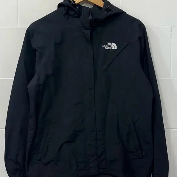 [BUNJANG] The North Face Windbreaker Jacket Size 95 / 노스페이스 바람막이