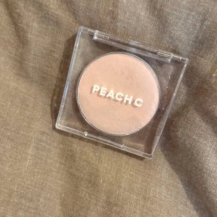 [BUNJANG] Peach Cotton Blusher / 복숭아 코튼 블러셔