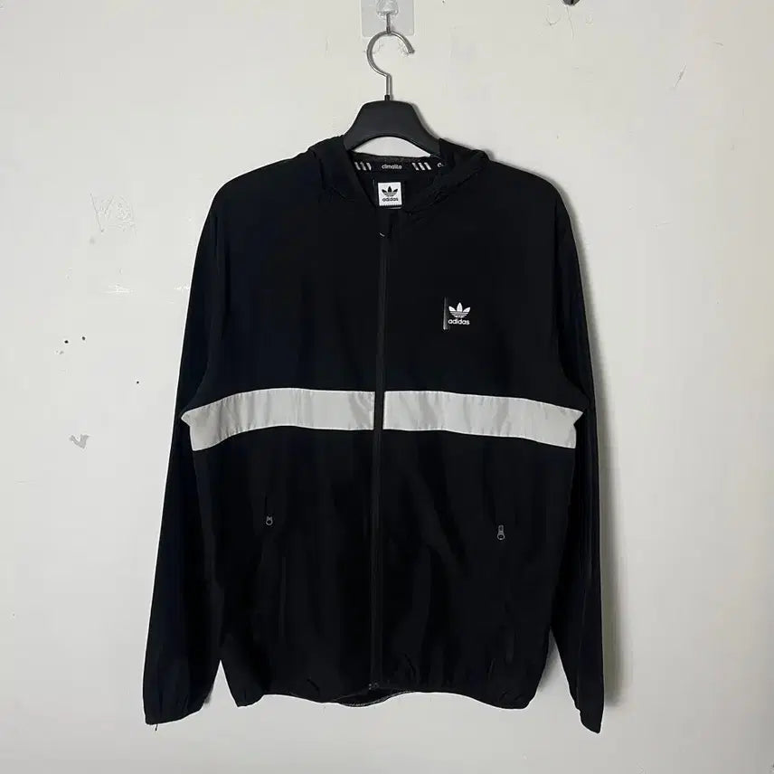 [BUNJANG] Adidas Windbreaker Jacket / 아디다스 윈드자켓