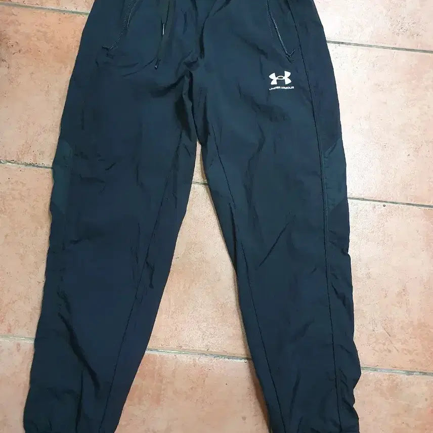 [BUNJANG] Under Armour Men's Woven Jogger Pants / [M] 언더아머 남성 우븐 윈드브레이커 조거 팬츠 (총장 100)