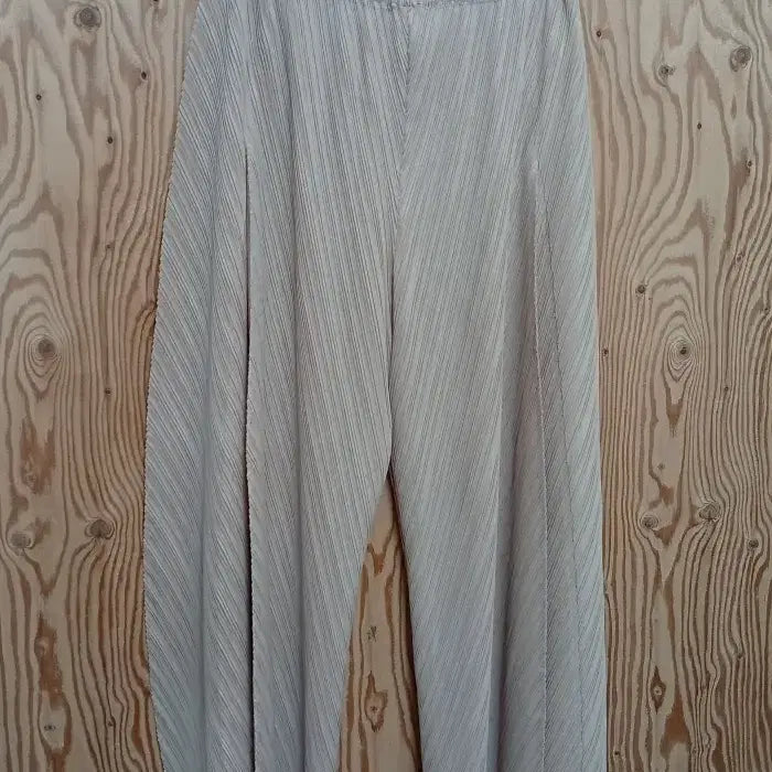 [BUNJANG] Tonton Pleats Beige Pants Free Size / 톤톤 플리츠 베이지 바지
