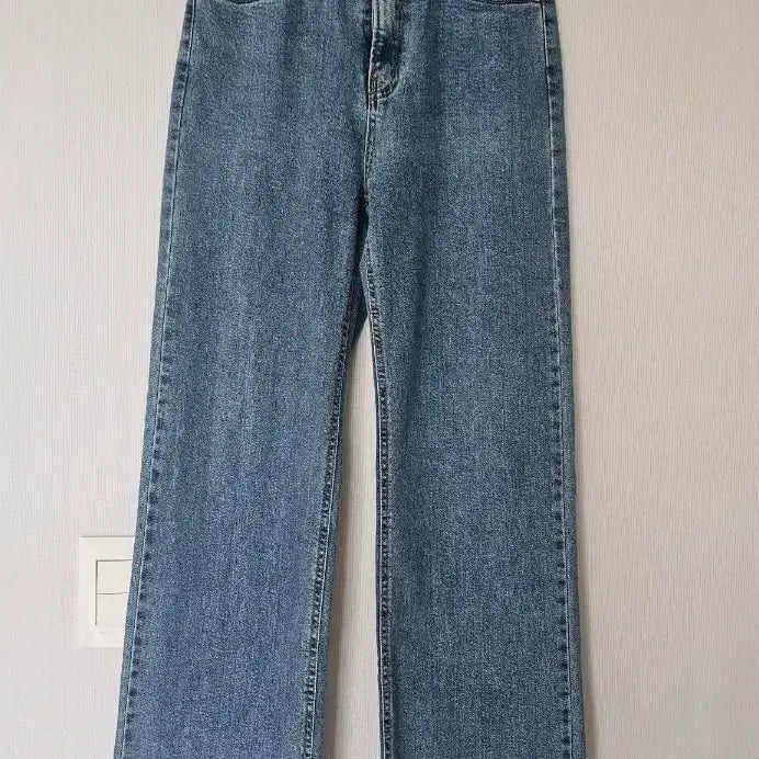 [BUNJANG] Light Wash Wide Leg Jeans / 청바지 와이드 레그 연청