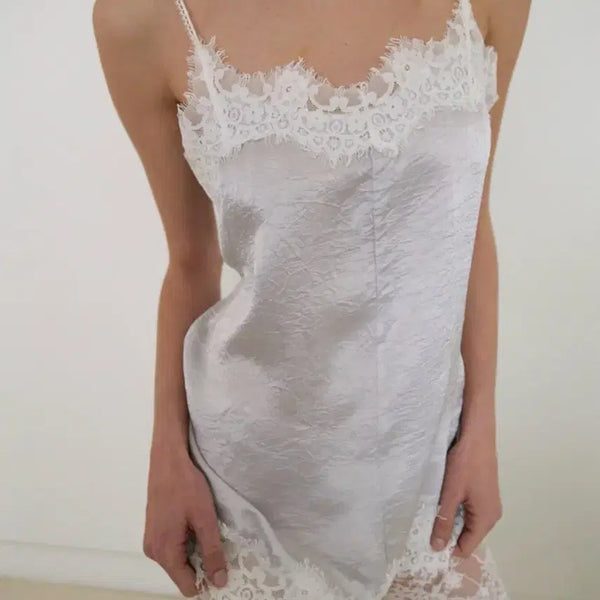 [BUNJANG] ELMOUNDWOMAN Little Satin Camisole Silver Grey / 엘무드우먼 리틀 새틴 캐미솔 실버그레이
