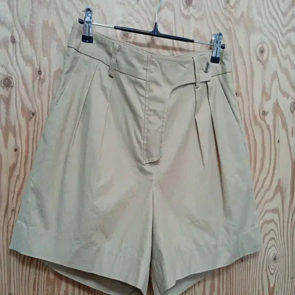 [BUNJANG] Mercato Linen Blend Pintuck Half Pants Beige / 메르카토 린넨 혼방 핀턱 하프 팬츠 베이지