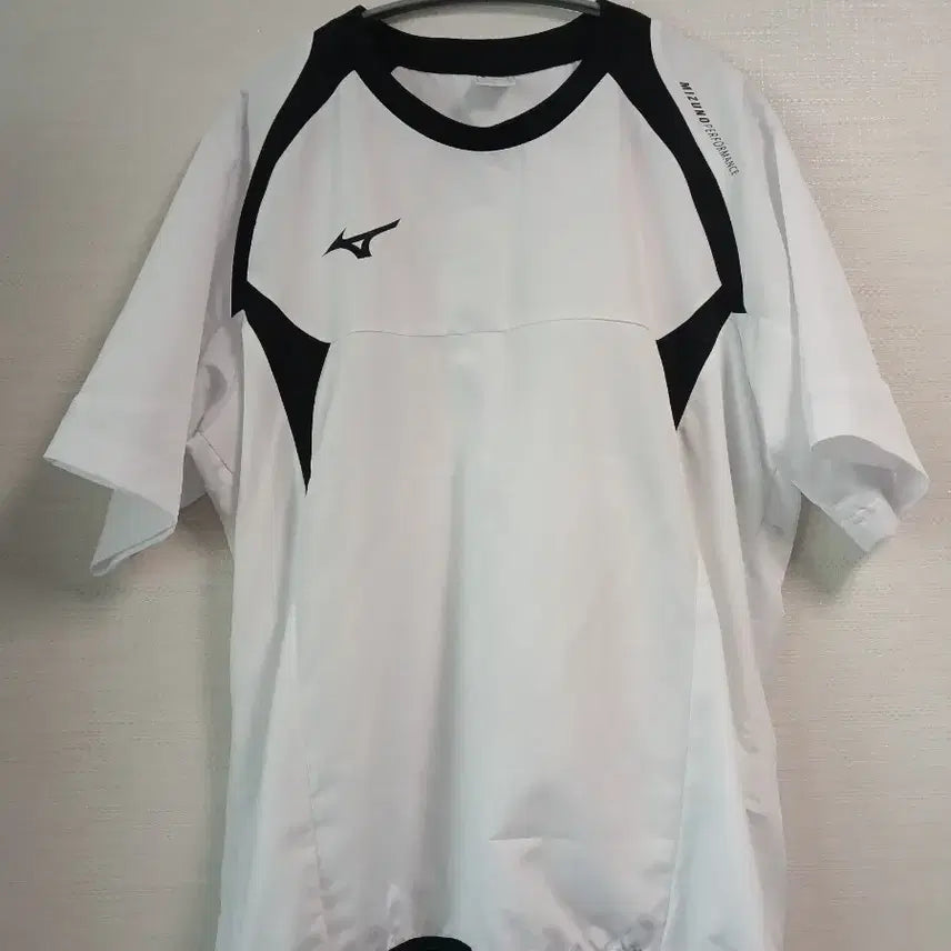 [BUNJANG] Mizuno Performance Short Sleeve T-Shirt White / 미즈노 퍼포먼스 반팔 티셔츠 화이트