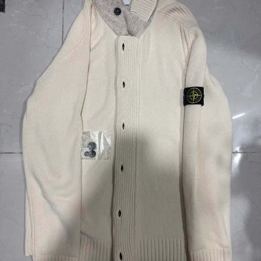 [BUNJANG] Stone Island Lambswool Knit Cardigan XL / [당일출고,XL사이즈] 스톤아일랜드 램스울 니트 가디건