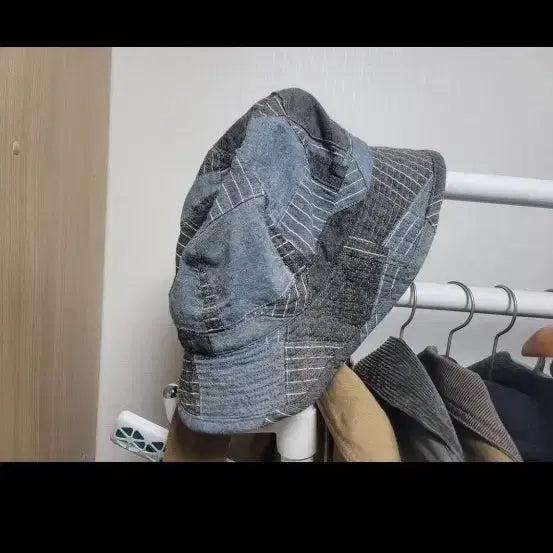 [BUNJANG] Cableami Patchwork Bucket Hat Indigo Linen Cotton Chambray / 케이블아미 패치워크 버킷햇 인디고 린넨 코튼 샴브레이