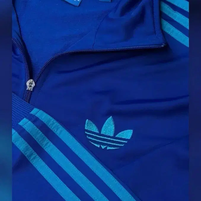 [BUNJANG] Adidas Blue/Sky Blue Striped Training Jersey (Size L) / 아디다스 파랑하늘 져지