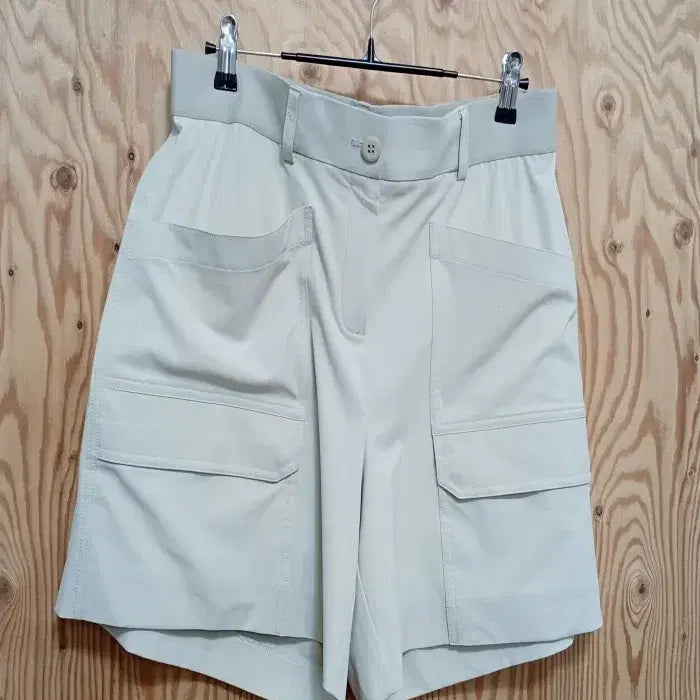 [BUNJANG] Kim Young Joo Golf Women's Cargo Golf Shorts L / 김영주골프 여성 카고 반바지 골프팬츠 L