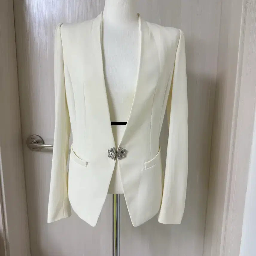 [BUNJANG] MOJO.S.PHINE Ivory Jacket Size S / MOJO.S.PHINE 아이보리 자켓 S