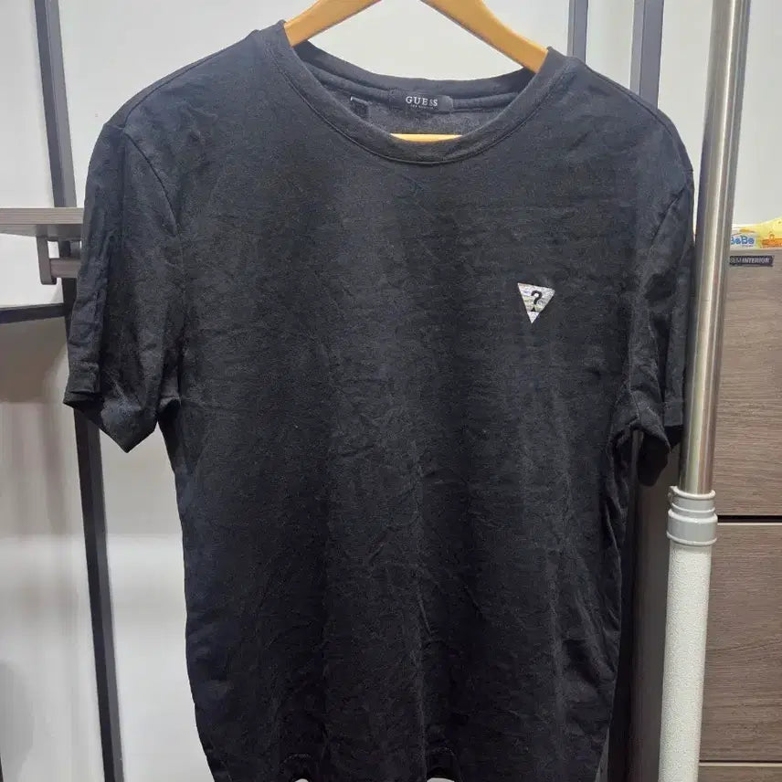 [BUNJANG] Guess Black T-Shirt / 게스 반팔티 검정색