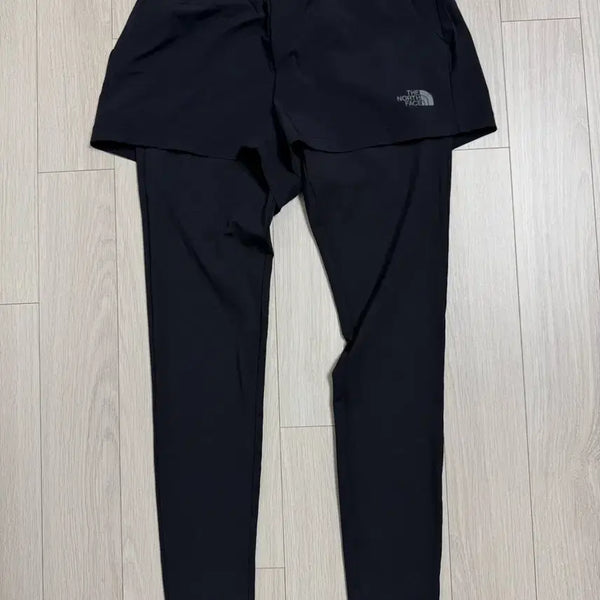 [BUNJANG] The North Face Skirt Leggings Size 65 / 노스페이스 치마 레깅스 65사이즈
