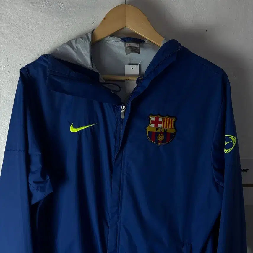 [BUNJANG] Nike Barcelona Windbreaker Jacket / 나이키 바르셀로나 바람막이
