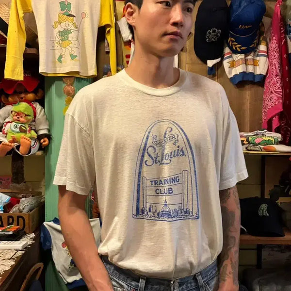 [BUNJANG] 80s St. Louis Training Club T-Shirt (Made in USA) / 80s St. Louis Training Club T-Shirt Made in USA