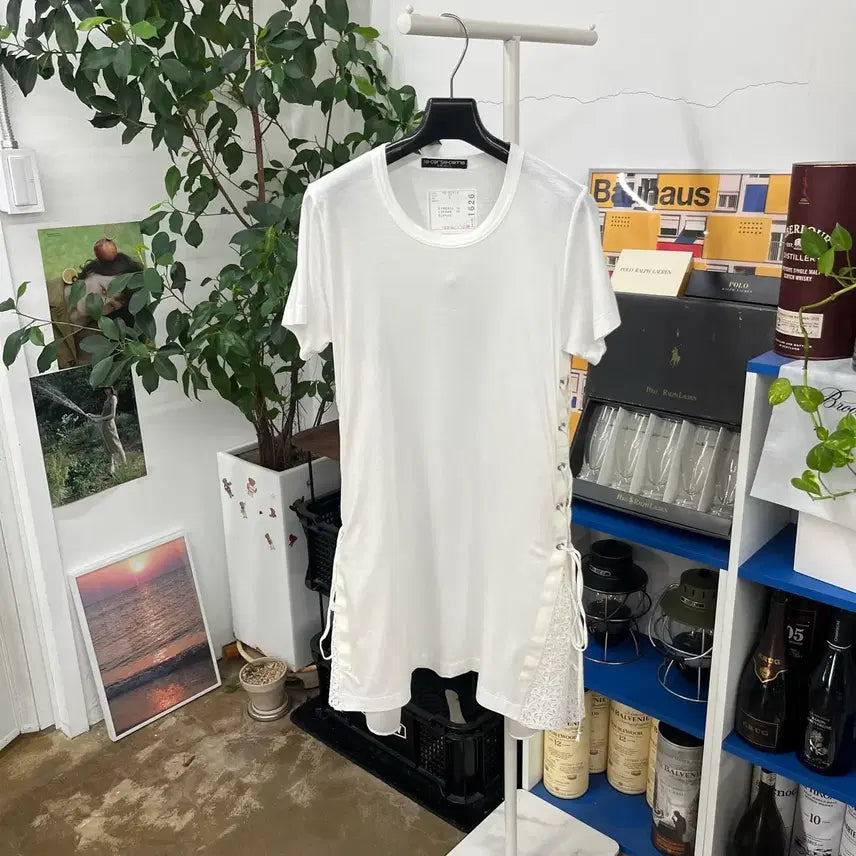 [BUNJANG] Sacai Women Punching Detail Short Sleeve T-Shirt Size 2 / 사카이 우먼 펀칭 디테일 반팔 티셔츠 2