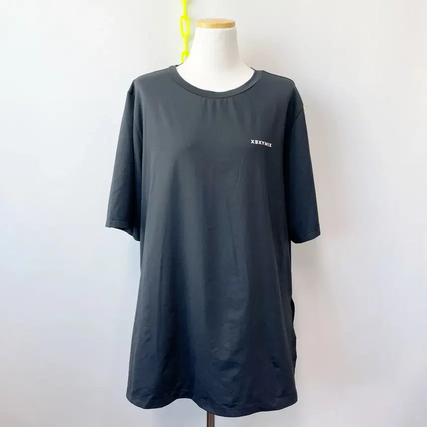 [BUNJANG] XEXYMIX 2024 Oversized Slit Short Sleeve T-Shirt XL / 젝시믹스 2024 오버핏 트임반팔 XL