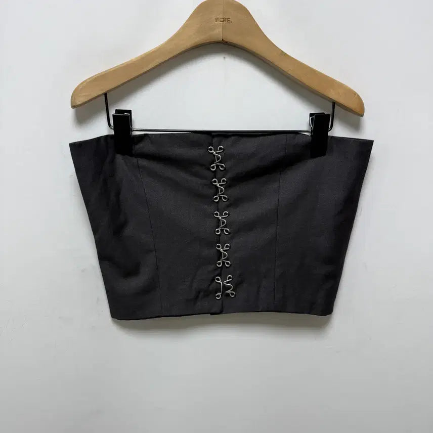 [BUNJANG] Venessi Lock Up Sleeveless S / (48) 벤에시 베네시 락 업 슬리브리스