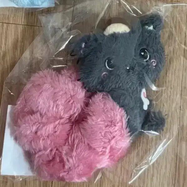 [BUNJANG] Kuri Scrunchie (Sealed) / (미개봉) 쿠리 스크런치
