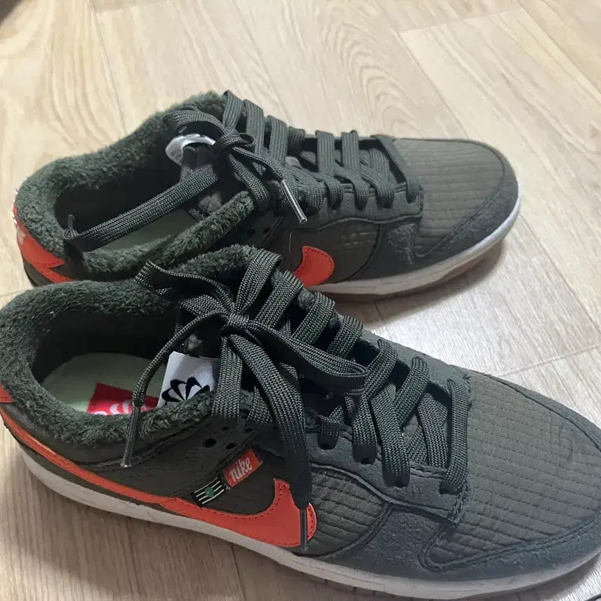 [BUNJANG] Nike Dunk Low Olive Orange Sneakers / 나이키 덩크 로우 스니커즈 260 dd3358
