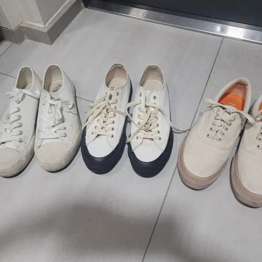 [BUNJANG] Muji 3 Pairs Sneakers Size 260 Bundle / 캐치볼 무인양품 3켤레 일괗 260