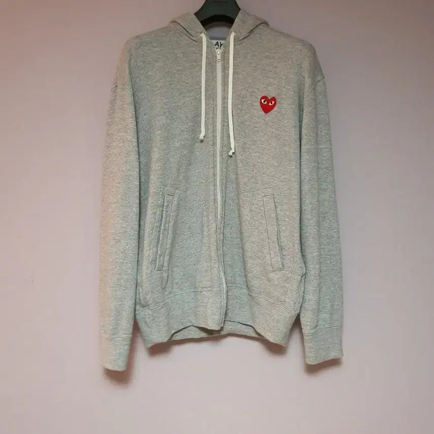 [BUNJANG] Comme des Garçons PLAY Grey Heart Logo Hoodie Zip-up L / 꼼데가르송 플레이 하트 로고 그레이 후드집업 L
