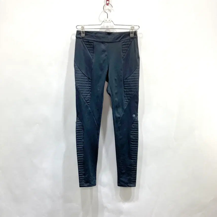 [BUNJANG] Lafuma Women's TS Fit Outdoor Banding Pants Size S / 라푸마 여 TS핏 아웃도어밴딩팬츠 S 영구제 중고장터